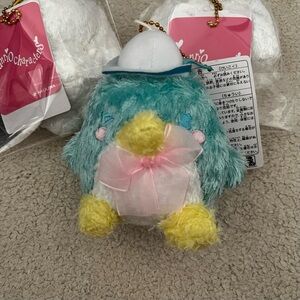 BNWT Japan 4” Sanrio plush hanger Tuxedo Sam